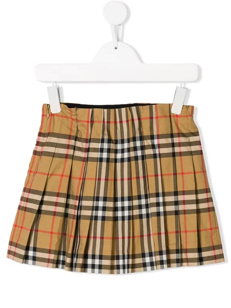 burberry pattern pleated skirt